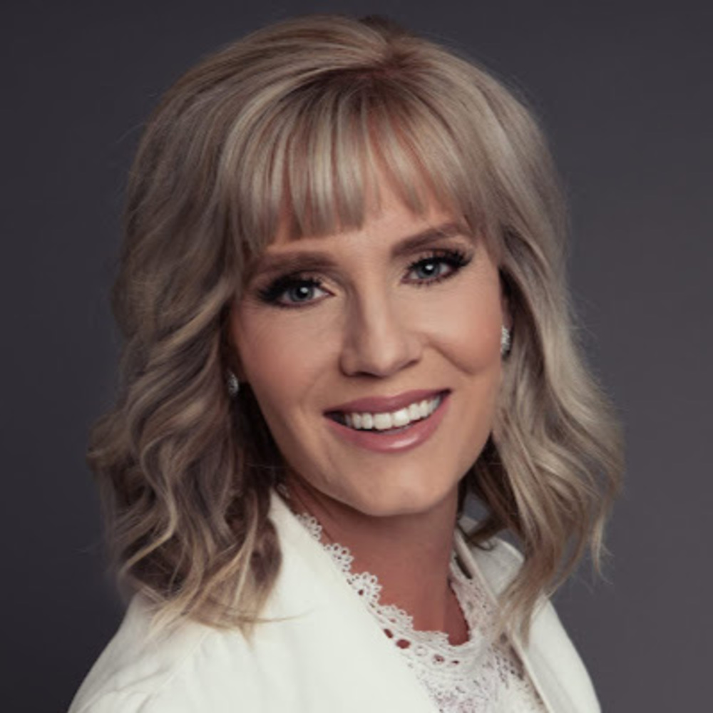 Meet your Posher, Paula
